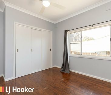 Freshly Renovated Family Home - Photo 4