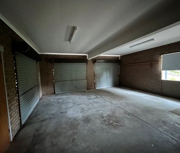 Spacious Family Home in a Quiet Location - Photo 3