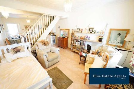 Church Road, Hounslow, TW5 - Photo 3