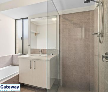 Wandi - Large Family Home - 4 x 2 - $800 p/w - Photo 3