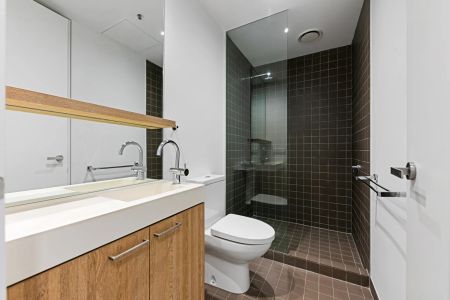 Modern Resort Style Living - Photo 4