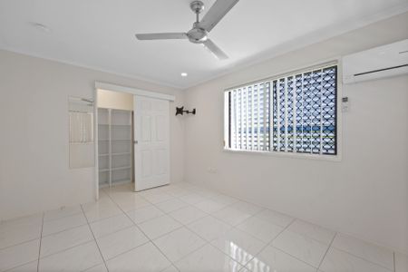Family Home with Solar Efficiency & Side Access - Photo 4