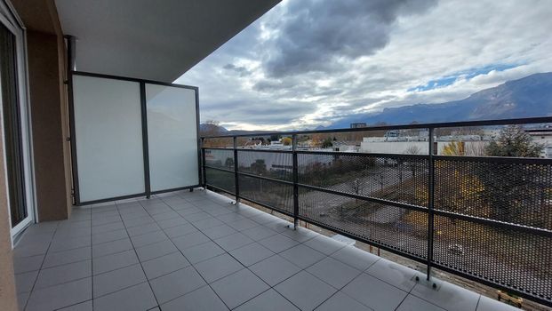 location Appartement T2 DE 38.51m² À GRENOBLE - Photo 1