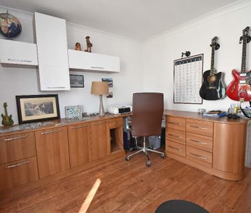 3 bedroom bungalow to rent - Photo 3