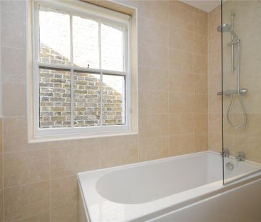 2 bedroom end of terrace house to rent - Photo 6