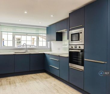 3 bedroom detached house to rent - Photo 1