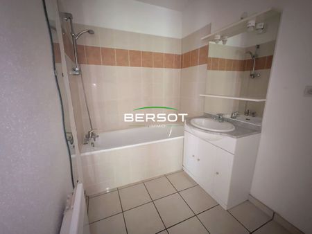 T2 avec balcon - Quartier Bregille - Photo 3
