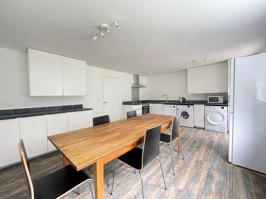 4 bedroom house to rent - Photo 1