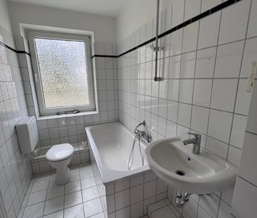 Charmante 3-Zimmer-Etagenwohnung in Herford  50,7 m² mit Badfenste... - Photo 3