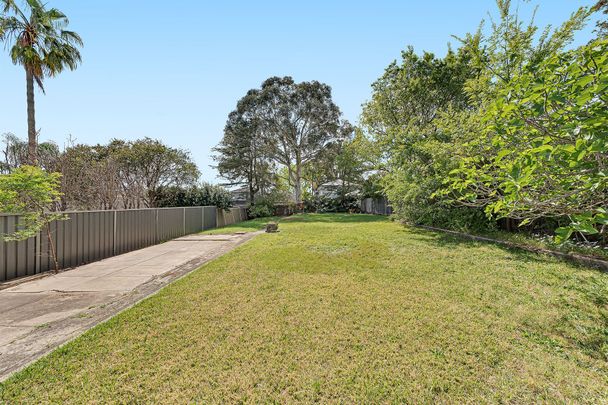 7 Oates Avenue, - Photo 1