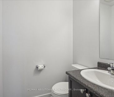 Condo Townhouse For Lease | X8145856 - Photo 5