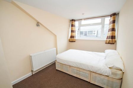 2 bedroom terraced house to rent - Photo 5