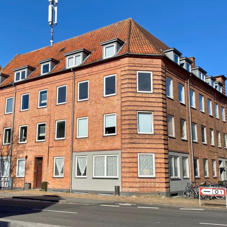 3 værelses – Reventlowsvej 78, 1. th. – Odense C - Photo 1