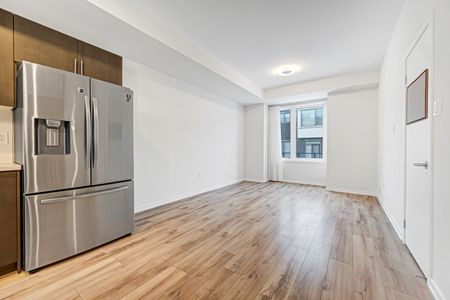 For Lease - 25 Aberfoyle Street, Vaughan, Ontario - Photo 3