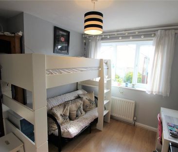 4 bedroom detached house to rent - Photo 5