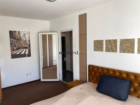 De inchiriat:Apartament cu 2 camere in zona Central - Fotografie 1