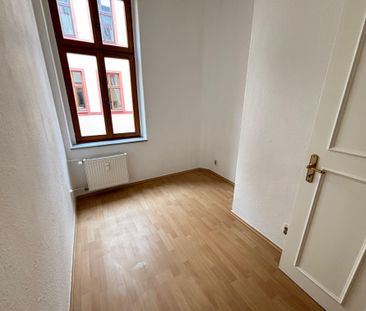 Charmante 2-Raumwohnung mit Einbauküche - Foto 1
