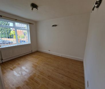 2 bed flat to rent in Cornel Road, High Heaton, NE7 - Photo 1