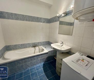 Location Appartement 2 pièces 54m² NICE 06200 - Photo 2