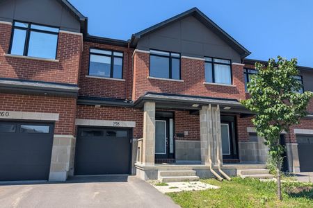 For Lease - 258 Monticello Avenue, Kanata, Ontario - Photo 2