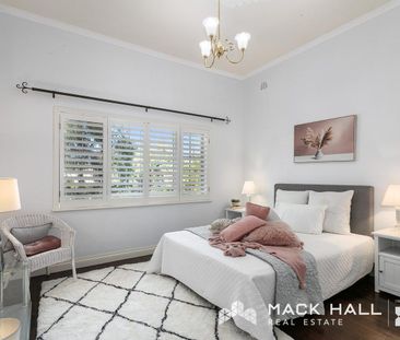 Charming Character Home in Northern Mosman Park - Photo 5