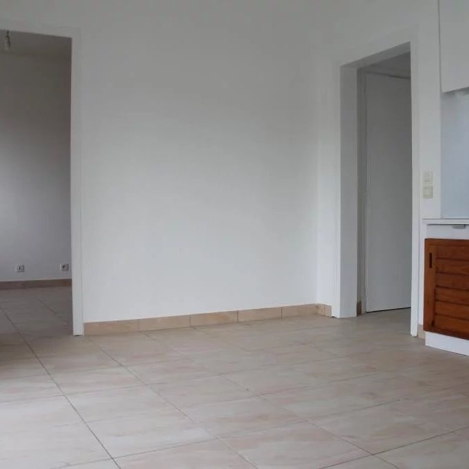 Location Maison 2 pièces 36m² PONTAULT COMBAULT 77340 - Photo 1