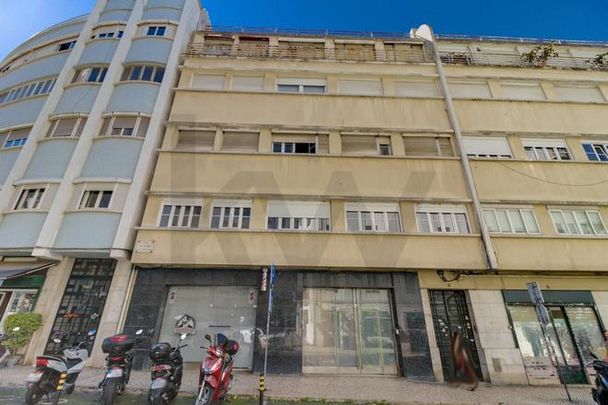 Apartamento T4 em Lisboa - Photo 1