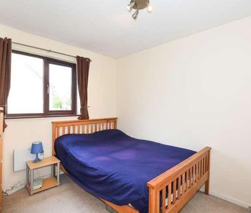 Manor Road, Witney, OX28 - Photo 2