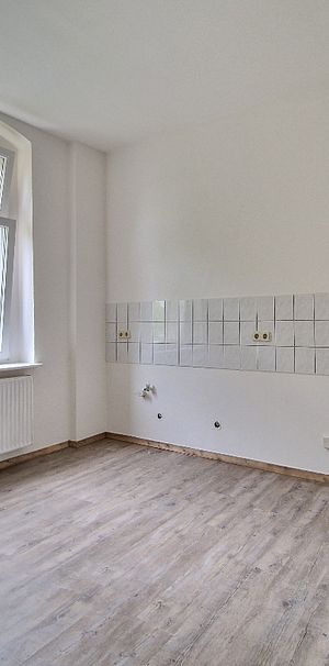 Renoviert 4-Raum Wohnung in Forst - Photo 1