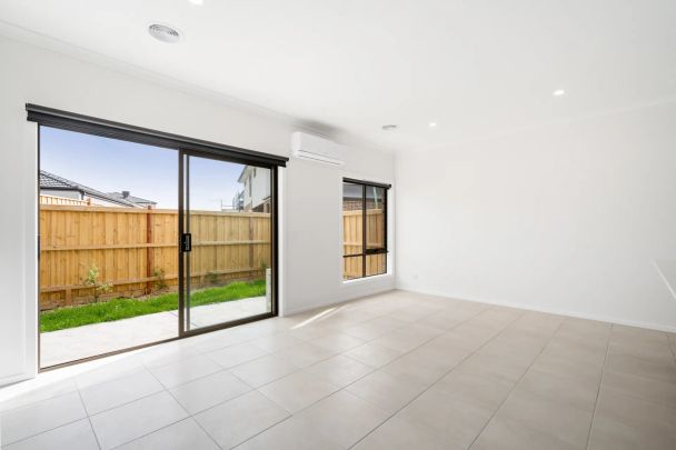 Low-Maintenance Family Home in Prime Location - Photo 1