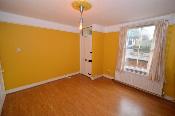 2 bedroom cottage to rent - Photo 1