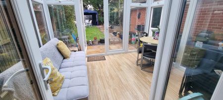 Woodlands, Bexhill-on-Sea, East Sussex - Photo 4