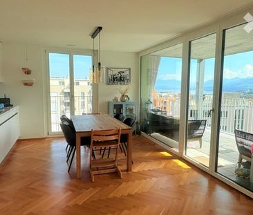 Helle 4.5-Zimmerwohnung mit toller See- und Bergsicht - Photo 1
