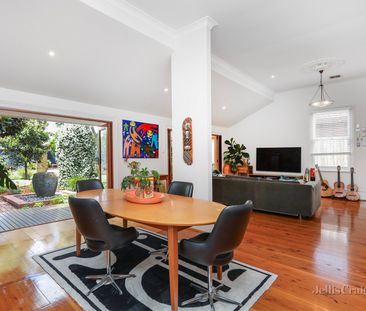 201 Gillies Street, Fairfield VIC 3078 - House For Rent | Domain - Photo 2