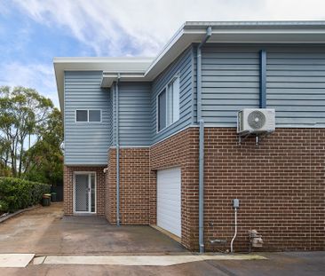2/5 King Street, Birmingham Gardens NSW 2287 - Townhouse For Rent |... - Photo 6