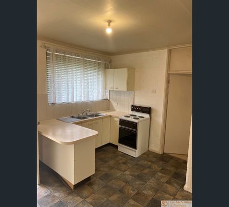 5/13 Adams Street, Queanbeyan, NSW 2620 - Photo 4