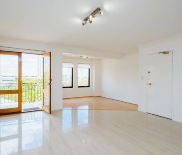 HUGE apartment - Photo 5