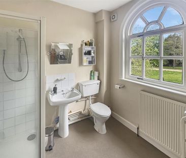 3 bedroom farm house to rent - Photo 4