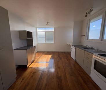 61 Te Aute Road, Havelock North - Photo 3