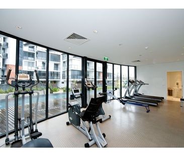 2 BEDROOM IN GREAT LOCATION - Photo 6