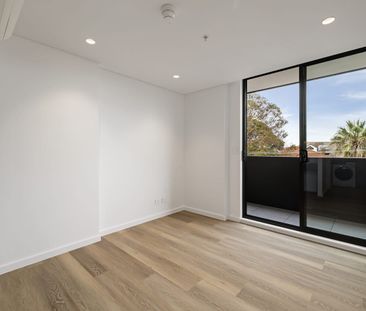 Near new luxury studios just 700m from Ashfield Station | IVY Ashfield - Photo 3