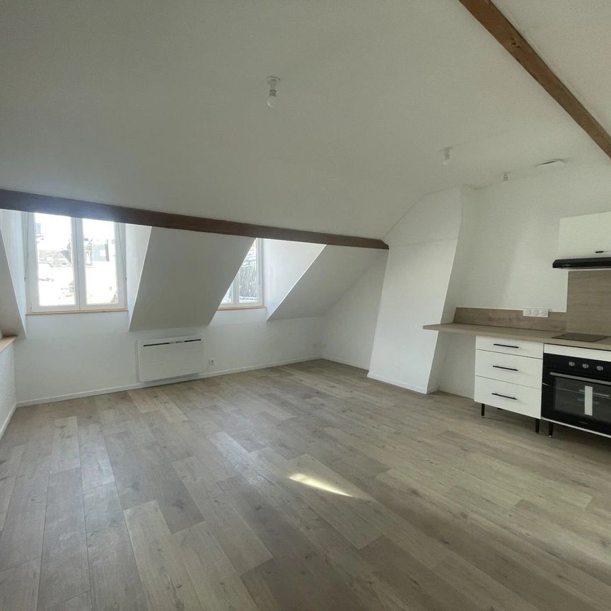 Location Appartement 1 pièces 23 m2 à Saint-Quentin - Photo 1