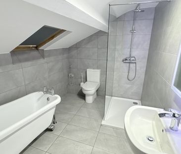 Bow Lane, Preston - Photo 1