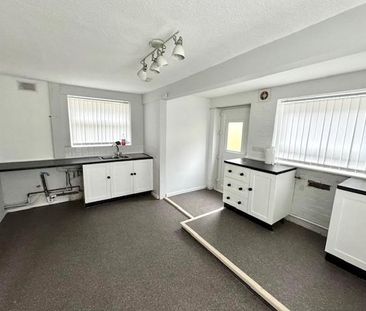 3 bedroom house to rent - Photo 2