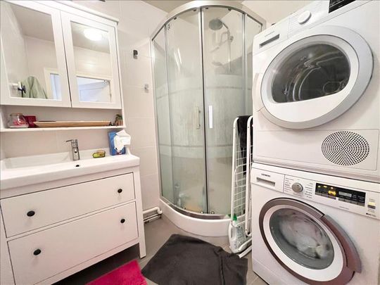 4 pièces - Meublé - 97,9 m² - 2ème étage - Colocation non autorisée - Photo 1