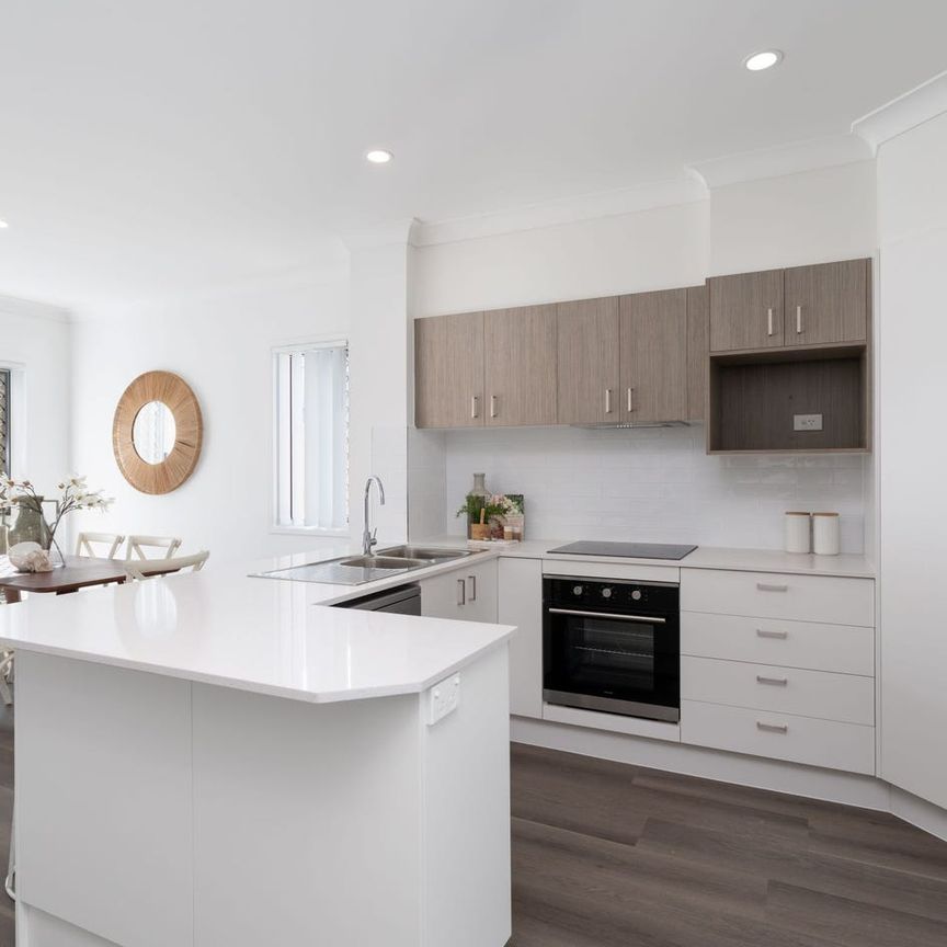 Brand New Townhouse - Photo 1