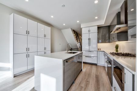 For Lease - 198 Mcroberts Avenue, Toronto, Ontario - Photo 3