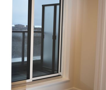 For Lease - 3220 William Coltson Avenue Unit# 622, Oakville, Ontario - Photo 4