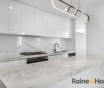 Modern family living in the heart of Mickleham! - Photo 6