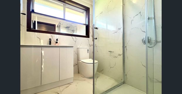 THE PERFECT FAMILY HOME. - Photo 1